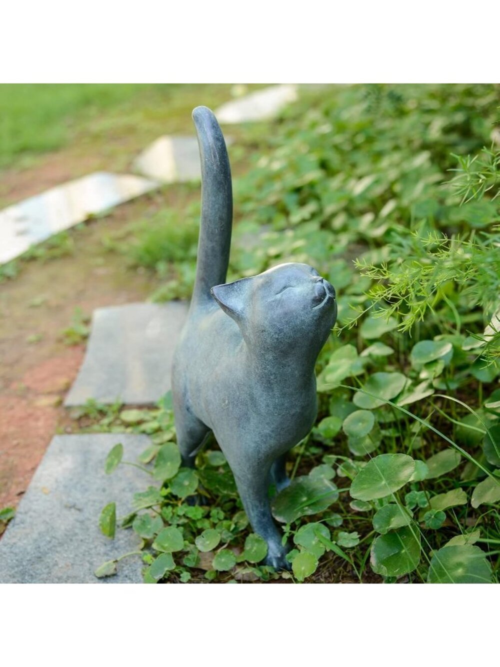 Charming Cat Garden Statue - Polyresin Kitten Figurine for Home & Backyard Decor